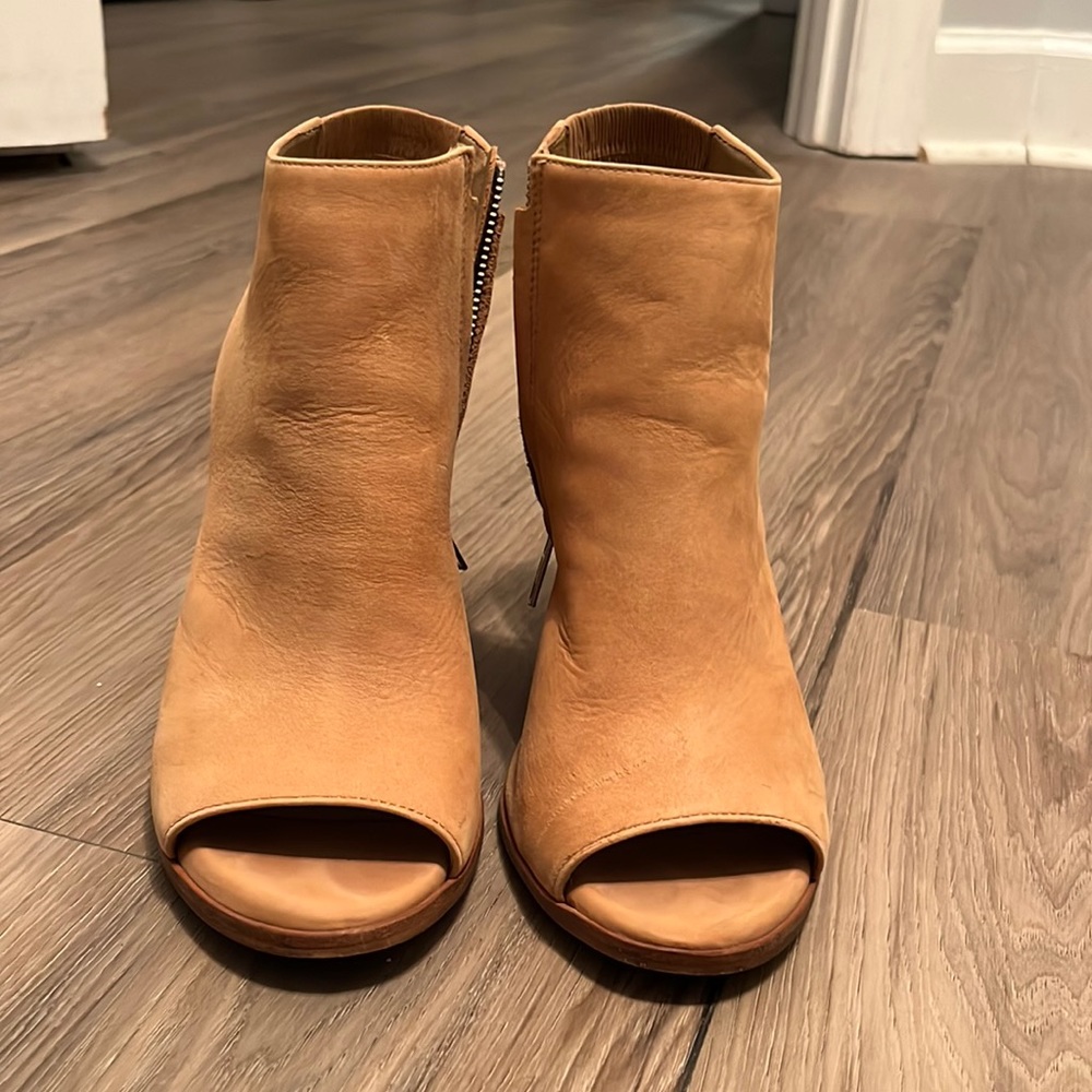 Steve Madden booties